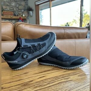 SAUCONY Switchback 2 Mens 11 Trail Running/Walking/Hiking Shoes Black